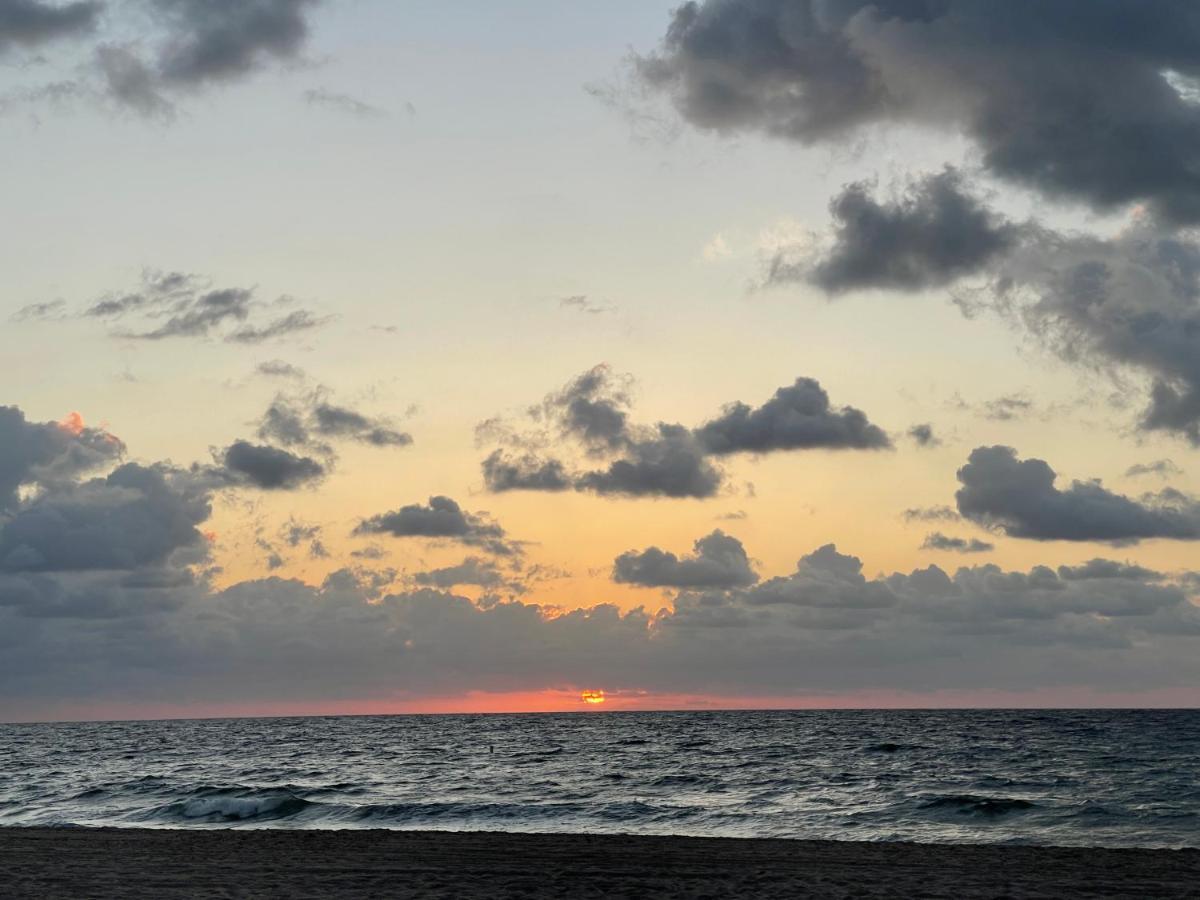 Studio Bts - Lauderdale-By-The-Sea Pompano Beach Exterior photo